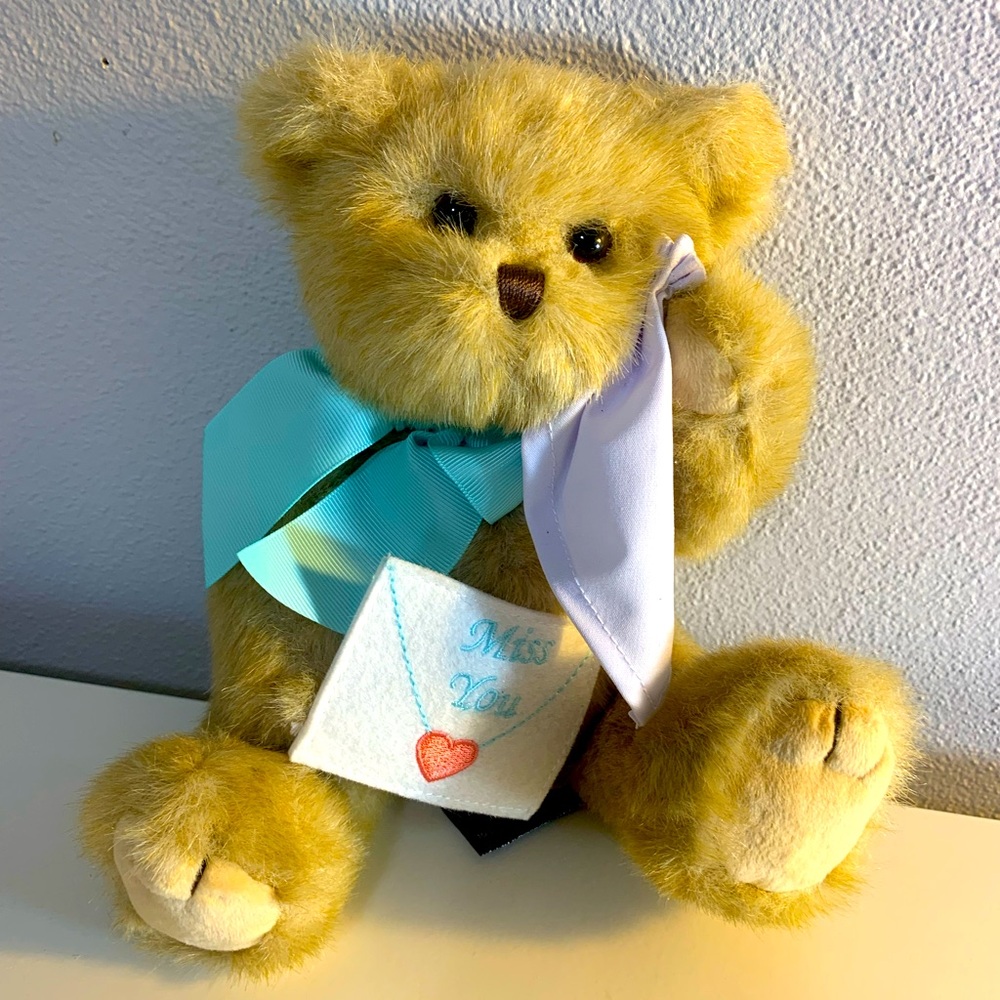 The Bearington Collection Miss You Teddy Bear 11” fully jointed